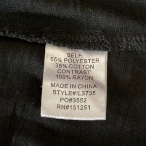 In Loom Blouse Boho Peasant Women's Small Black/Floral Embroidered Pleated Top - Picture 10 of 10